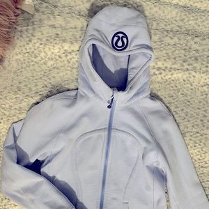 Size 10 lulu hoodie